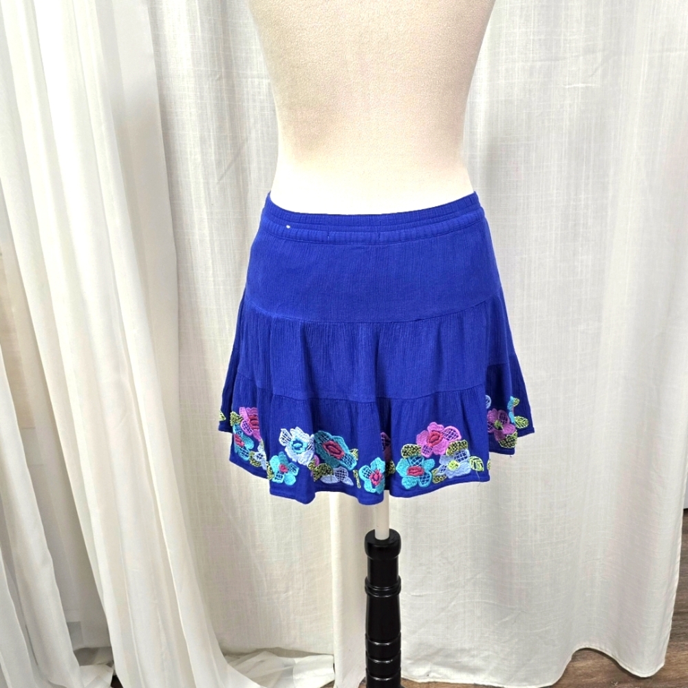 2/$30 Aeorpostale Blue Tiered Mini‎ Skirt Size SP Embroidered